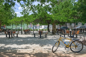 Outdoor dining - Recanto Alentejano Apartment – Grândola (Grândola)