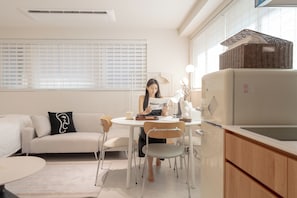 Elite-Doppel- oder -Zweibettzimmer | Speisen