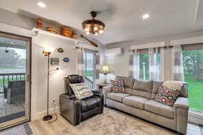 House (1 Bedroom) | Interior