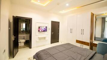 Economy Apartment, Balcony, City View