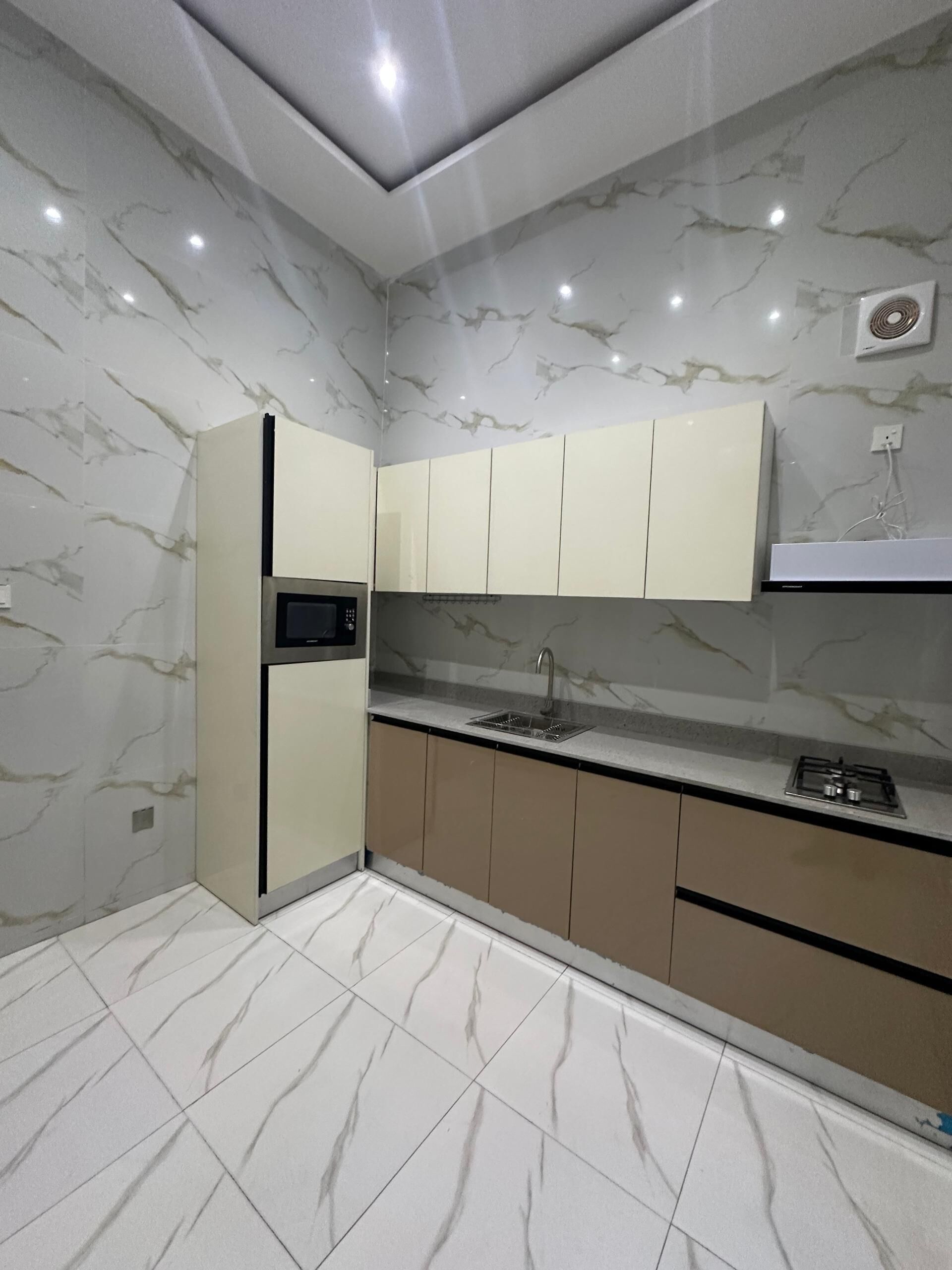 Superior Apartment, 4 Bedrooms, Kitchenette, City View | Private kitchen