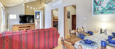 บ้านพัก (Multiple Bedrooms) | ภายใน