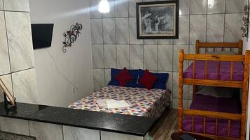 Chambre avec lits jumeaux | Draps fournis