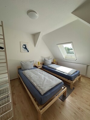 Room - Vrbo Property (Blowatz)