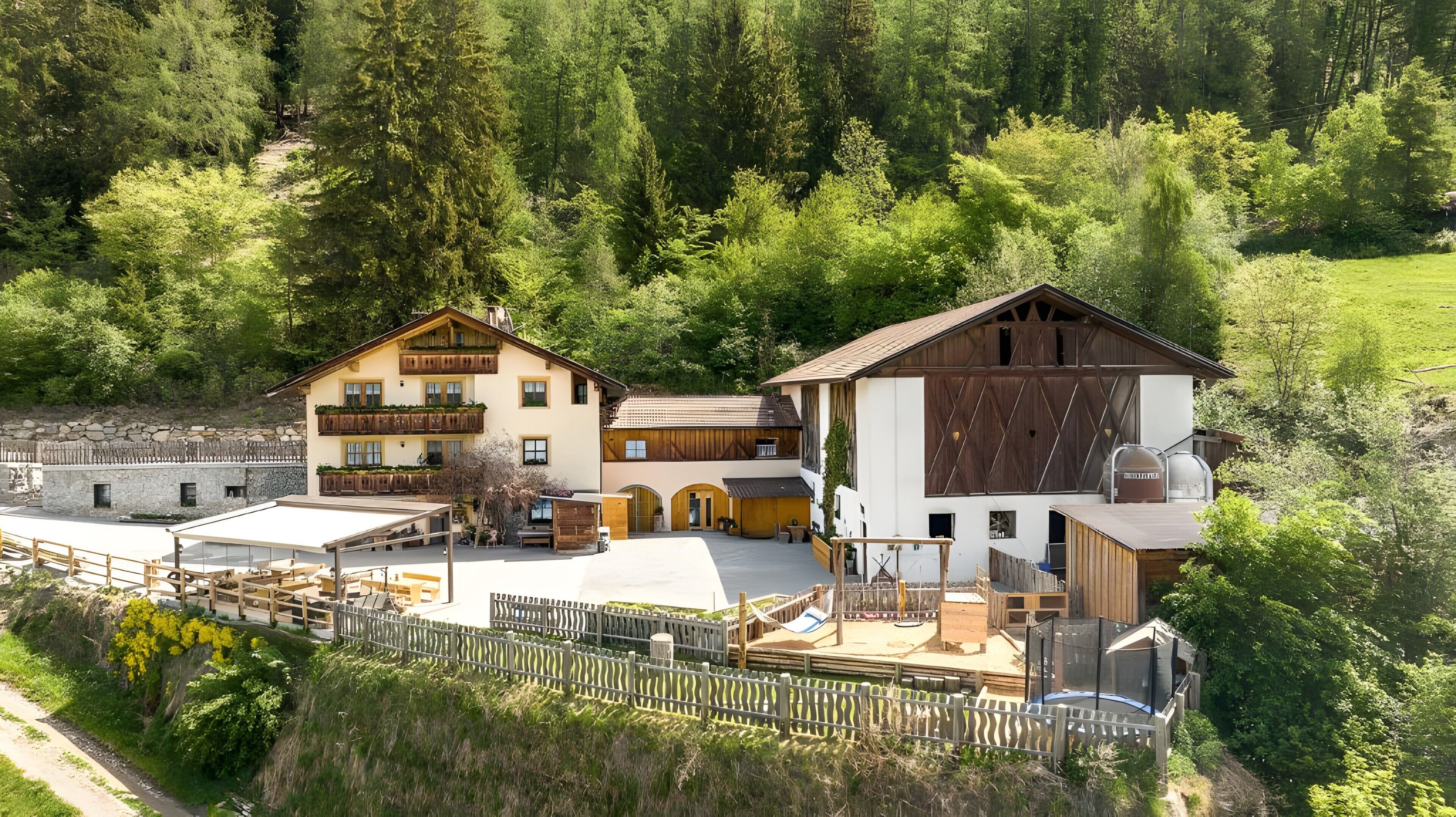 Esterni