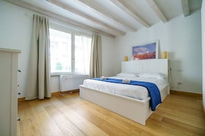 2 slaapkamers, internet, beddengoed