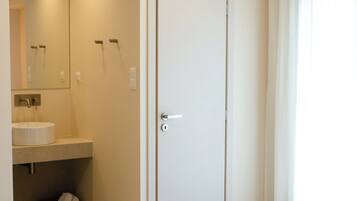 Standard Triple Room, Balcony