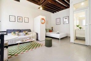 1 Schlafzimmer, Bügeleisen/Bügelbrett, Reisekinderbett, kostenloses WLAN
