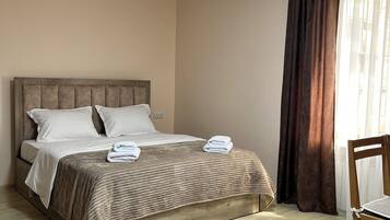 1 bedroom, free WiFi, bed sheets