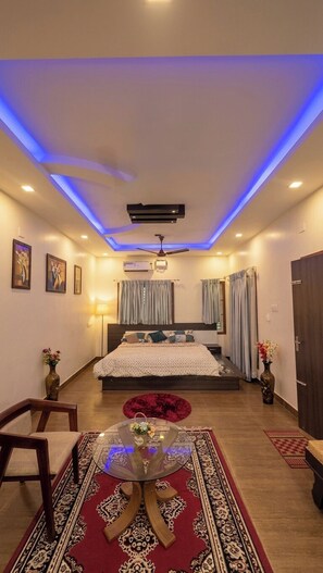 Deluxe Room, City View | Free WiFi - Grand Villa Kochi (Kochi)