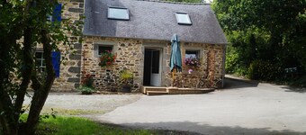 A small house in the countryside