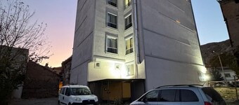 ZARA PALAS OTEL