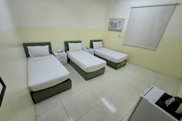 WiFi (free), bed sheets