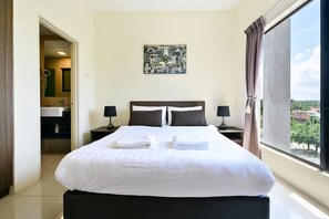 Apartament superior | Planxa i posts de planxar i wifi gratuïta 