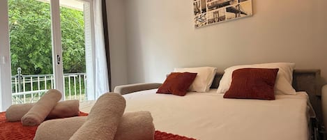 2 chambres, bureau, fer et planche à repasser, Wi-Fi gratuit