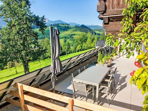 Lovely apartment for 8 people with pets allowed