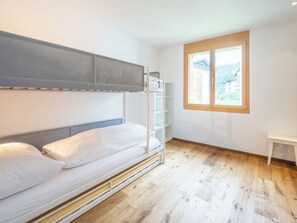 2 soverom, reiseseng for barn og wi-fi (inkludert)