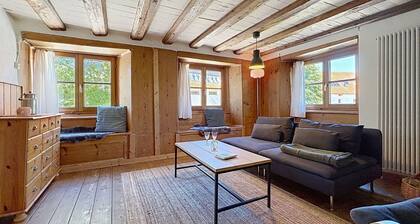 Angenehme Wohnung in einem Ferienhaus für 2 Personen mit W-LAN, Innenhof und Haustiere erlaubt