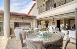 House, 5 Bedrooms, Accessible, Smoking | Dining room - Emmello Glaney Breeze (Durban North)