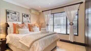House, 5 Bedrooms, Accessible, Smoking