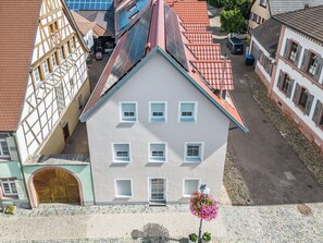 Exterior - Nice apartment for 5 guests with WIFI, TV and balcony (Endingen)