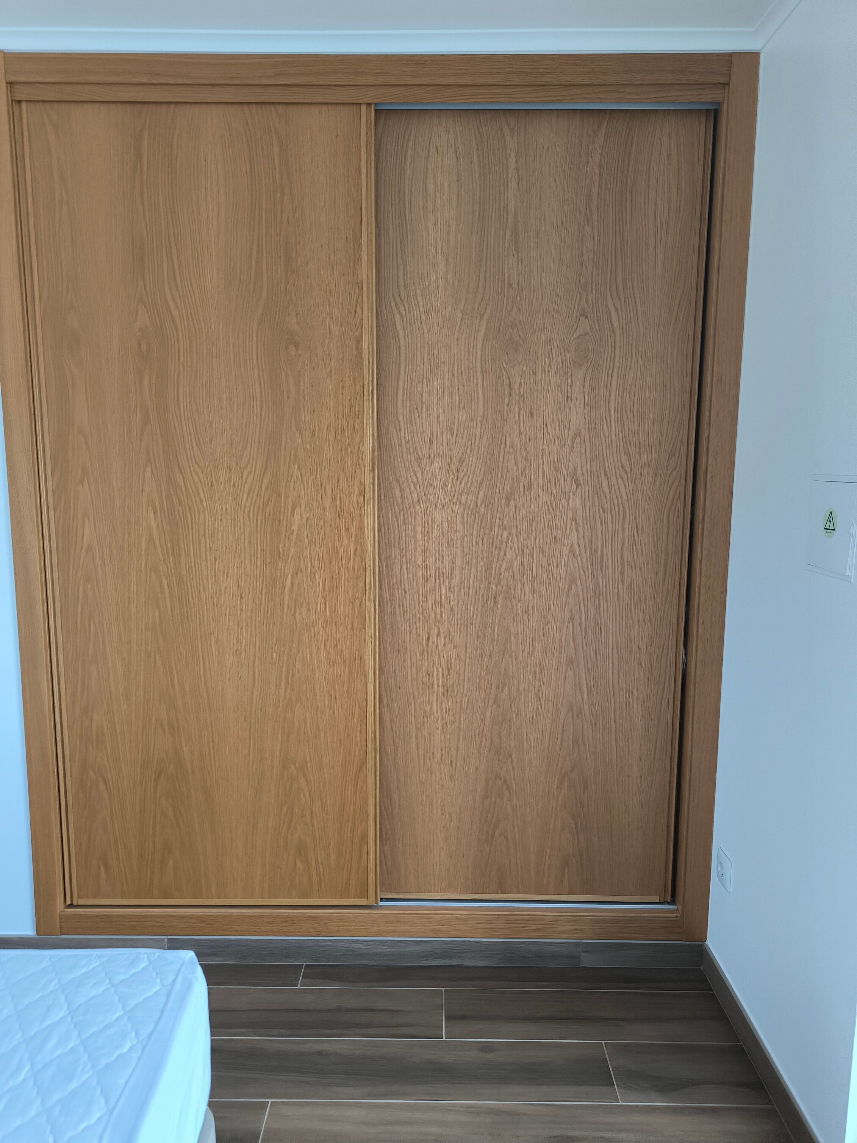 Wi-Fi, roupa de cama, acesso para cadeiras de rodas