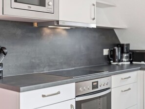 Microwave, oven, dishwasher - Lovely apartment for 5 people with WIFI and TV (Endingen)