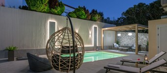 Luxury Villa Dimitra with Private Swimming pool