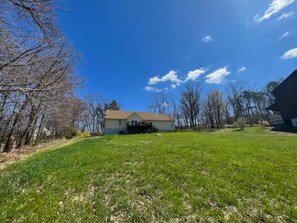 Exterior - Shenandoah Fort Valley Mountain Retreat - Whole Home (Strasburg)