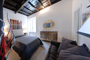 3 bedrooms, iron/ironing board, free WiFi, bed sheets - San Francesco Ripa 3 - Trilussa 3BR Group & Family Home (Rome)