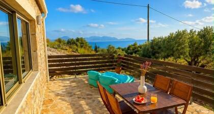 Authentic stone house with stunning sea views.