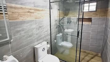 Standard Apartment, Balcony, City View | Bathroom | Free toiletries, hair dryer, towels, soap