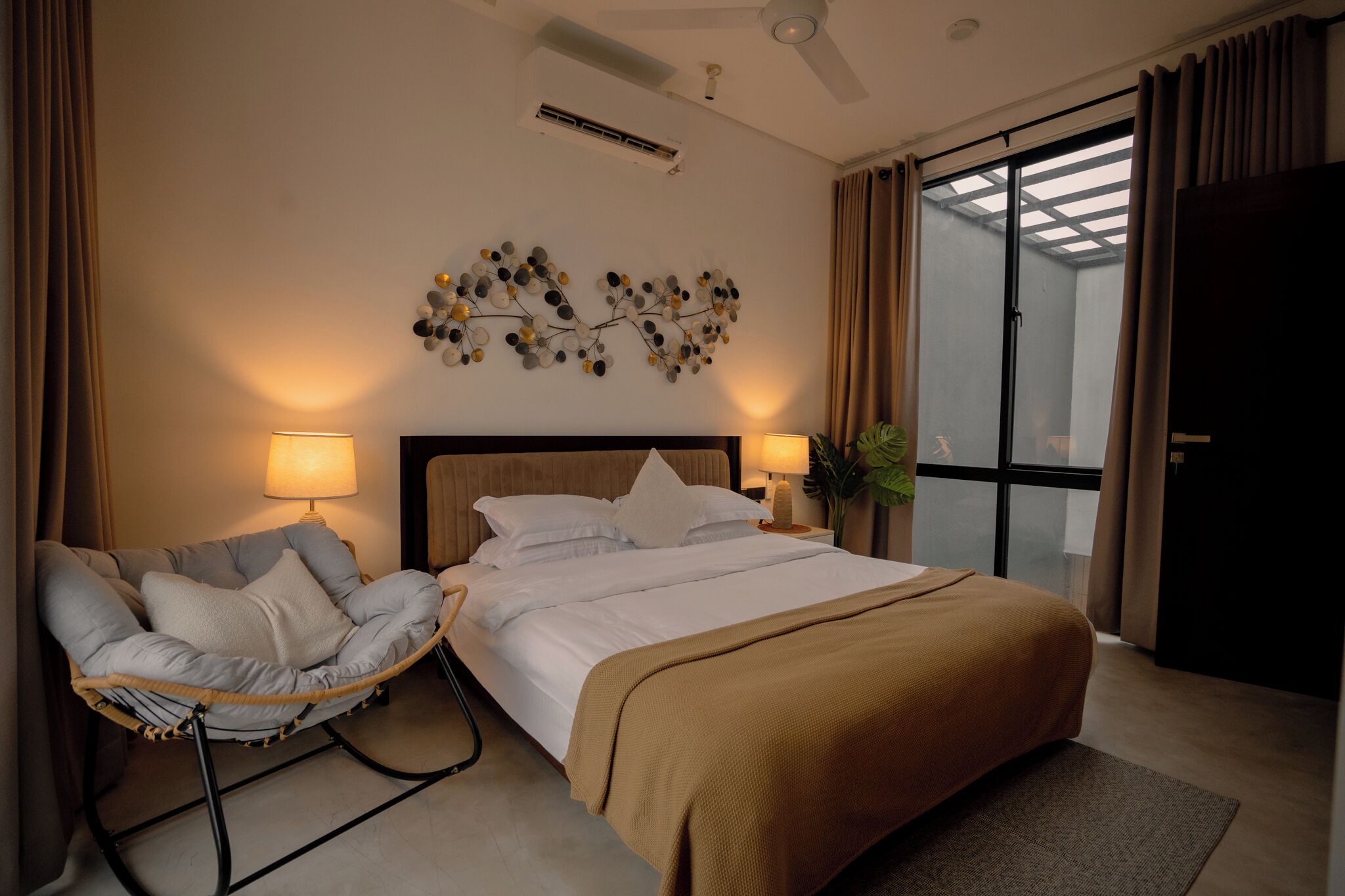 Chambre Double Luxe, vue jardin | Rideaux occultants, chambres insonorisées, fer et planche à repasser
