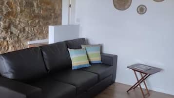 Apartment, Garden View | Living area