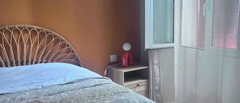 2 habitaciones, internet y ropa de cama