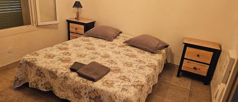 3 habitaciones, internet y ropa de cama