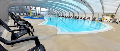 Piscine couverte, piscine extérieure