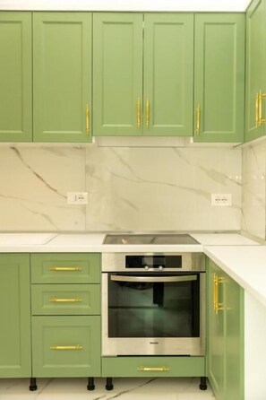Deluxe Apartment | Private kitchen - Klegis Room (Durrës)