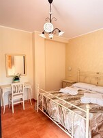Camera Comfort, vista montagna | Wi-Fi gratuito