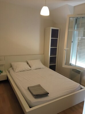 Room - Vrbo Property (Fort-Mahon-Plage)