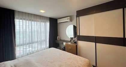 Living Avenue Condominuim