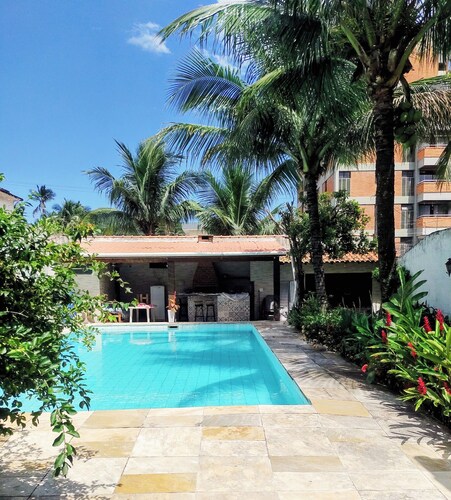 Premium Suite with Private Pool, Hot Tub and Breakfast