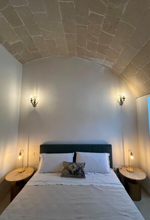 Room - Vrbo Property (Puglia)