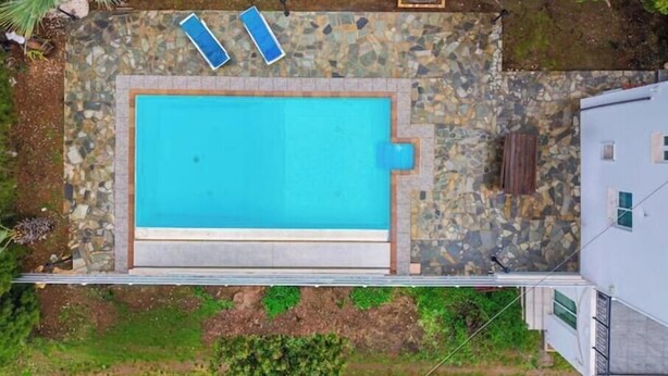 Pool - Seaview Paradise Villa w/ pool & jacuzzi in Pomos (Pomos)