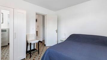 1 bedroom, iron/ironing board, WiFi