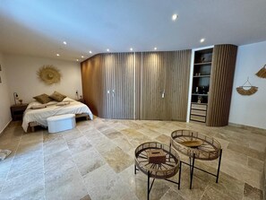Interior - Luxury Villa for 12 Guests with Heated Pool in St. Maxime, La Nartelle Private Estate (Sainte-Maxime)