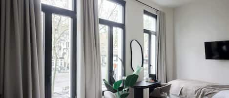 1 chambre, bureau, Wi-Fi, draps fournis