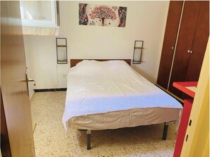 Room - Apartment with breathtaking views of Mount Canigou (Le Barcarès)