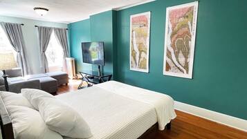 Desk, iron/ironing board, travel crib, WiFi