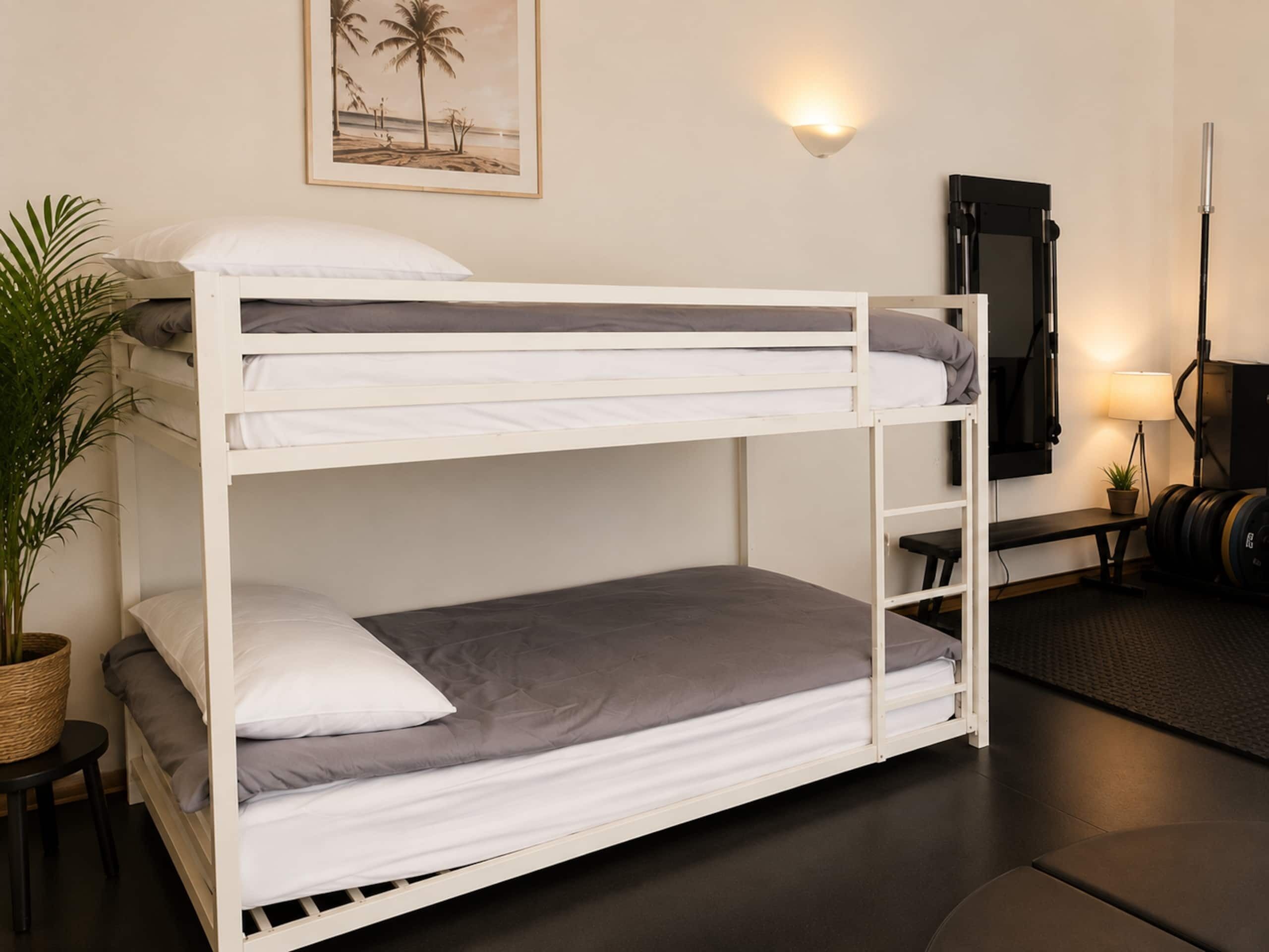 4 Schlafzimmer, kostenloses WLAN, Bettwäsche